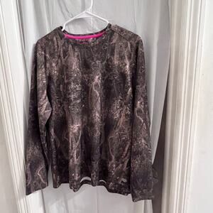 Reel legends camo shirt size xl